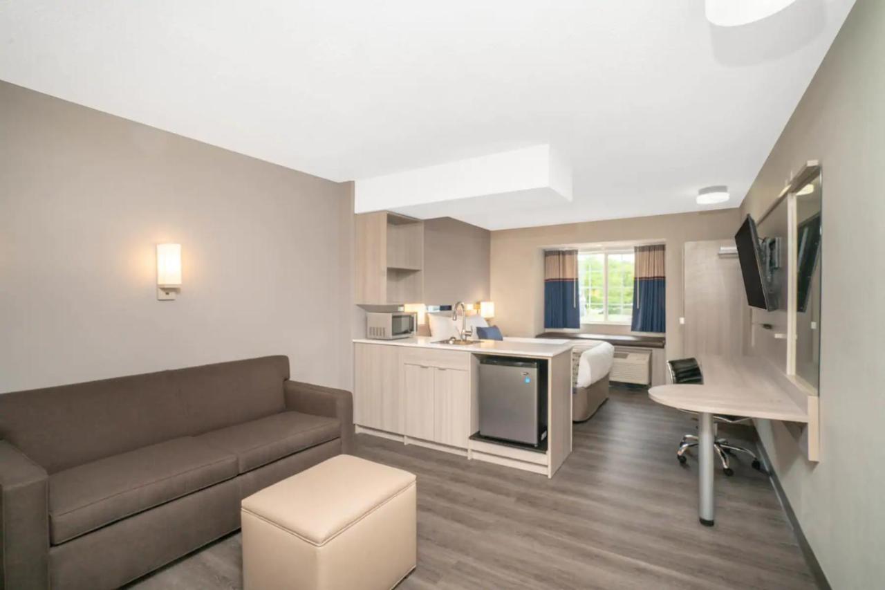 Quality Inn & Suites Нэшвилл Экстерьер фото
