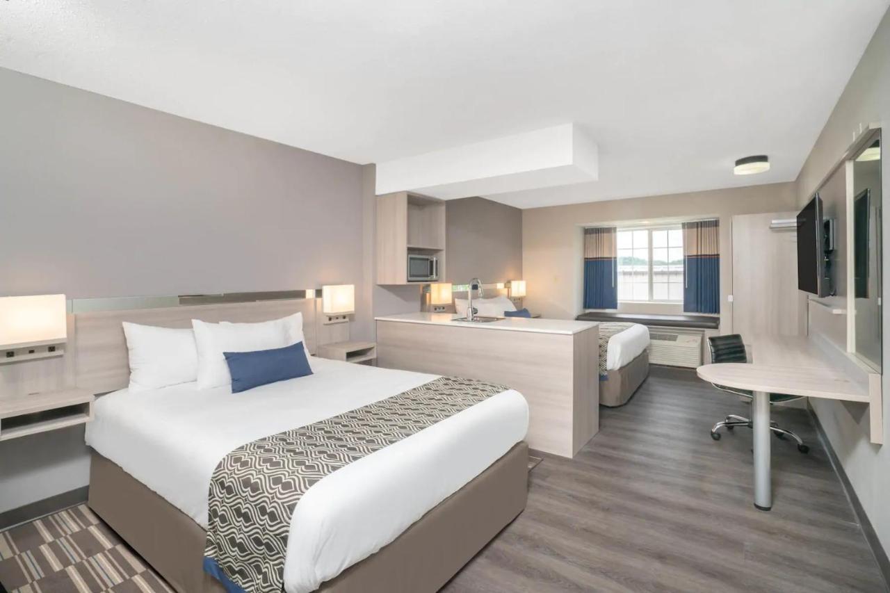 Quality Inn & Suites Нэшвилл Экстерьер фото